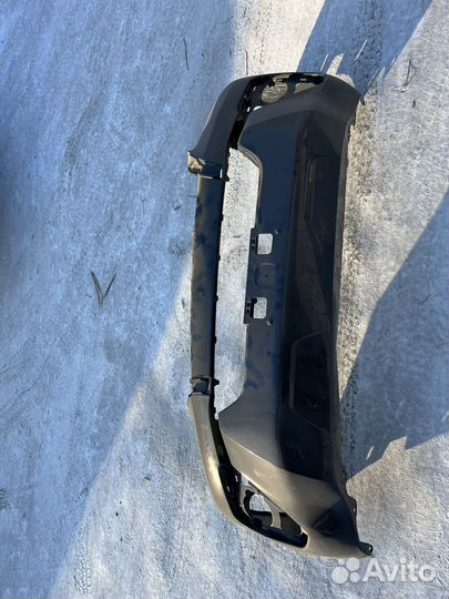 Бампер передний Toyota Fortuner