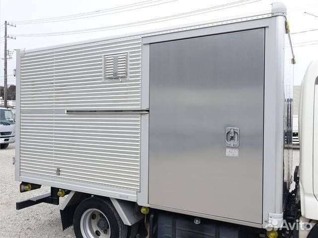 Промтоварный фургон 10 м³ Toyota Dyna, 2017