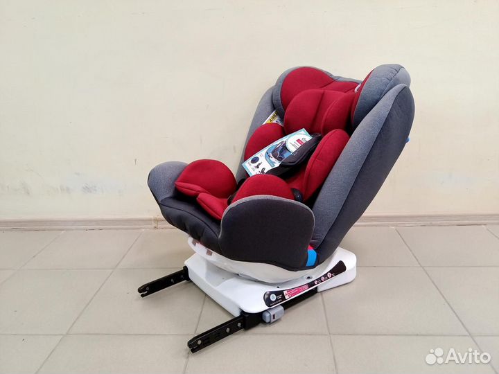 Автокресло универсальное Farfello YB104A. /Новое