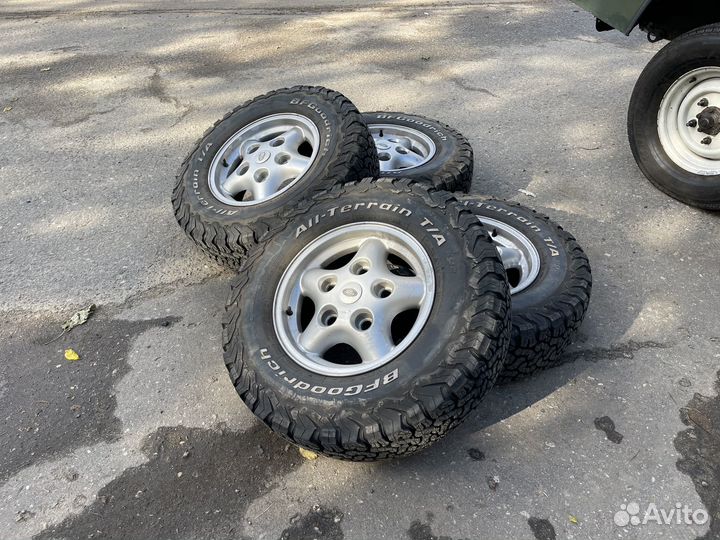 Колеса на land rover r16 (defender, discovery)