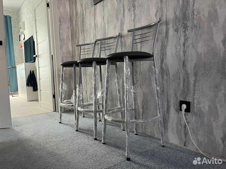 Барный стул