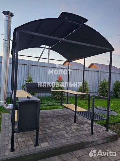 Беседка с мангалом