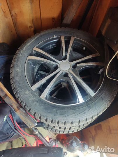 Продам колеса r15 4х98 на новой зимней резине