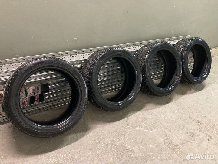 Nokian Tyres Hakkapeliitta 8 235/45 R18