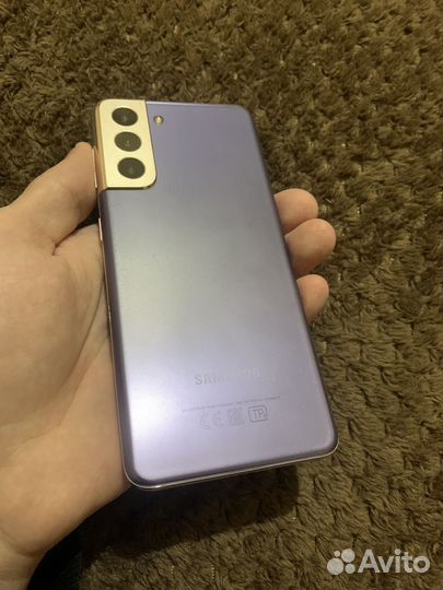 Samsung Galaxy S21, 8/128 ГБ