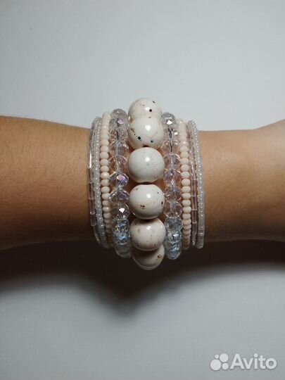 Браслет на мемори проволоке