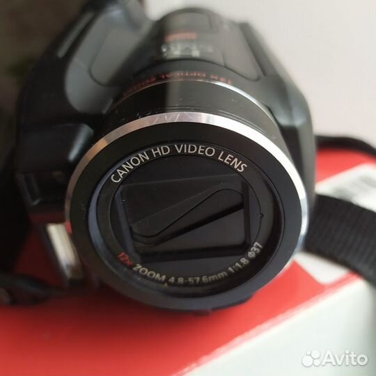 Видеокамера 