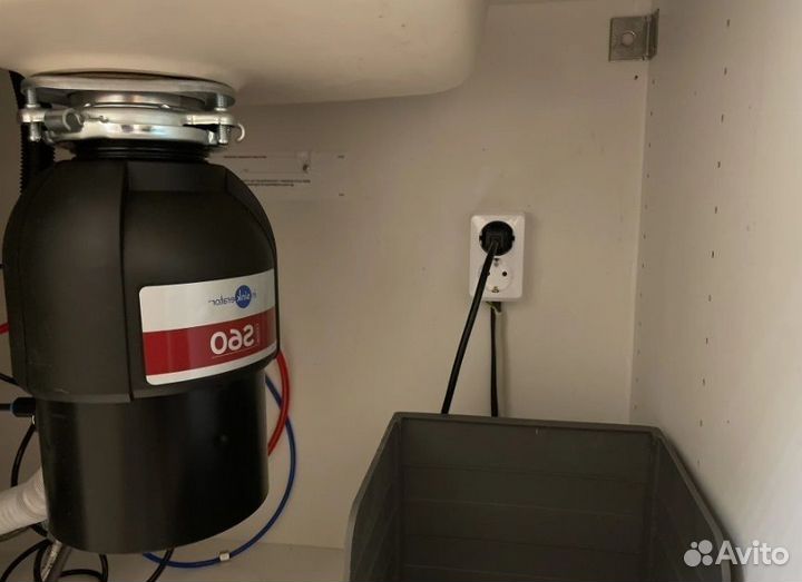 Измельчитель пищевых отходов In Sink Erator S60