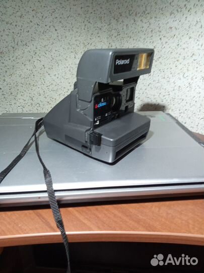 Фотоаппарат моментальный polaroid