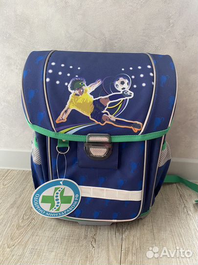 Рюкзак школьный для мальчика ортопедический новый