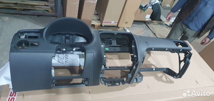 Панель приборов, торпеда, polо