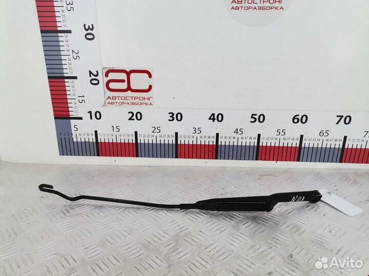 Щеткодержатель (поводок стеклоочистителя, дворник)