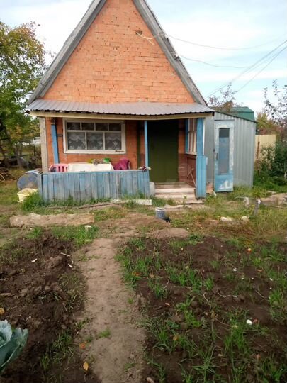 Дача 20 м² на участке 4 сот.
