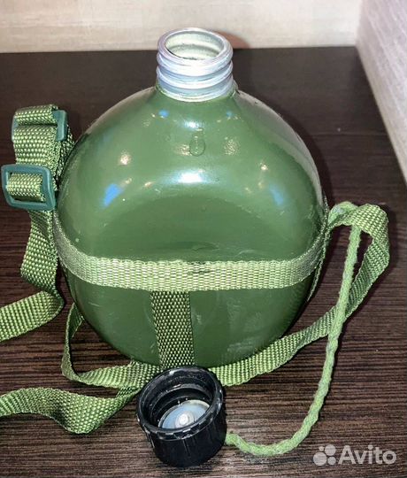 Фляжка армейская