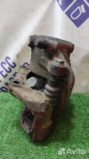 Суппорт задний левый Mercedes-Benz W211 седан 2.2