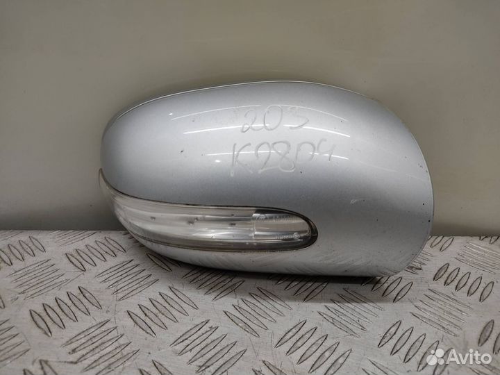 Накладка (крышка) на зеркало правого Mercedes-Benz