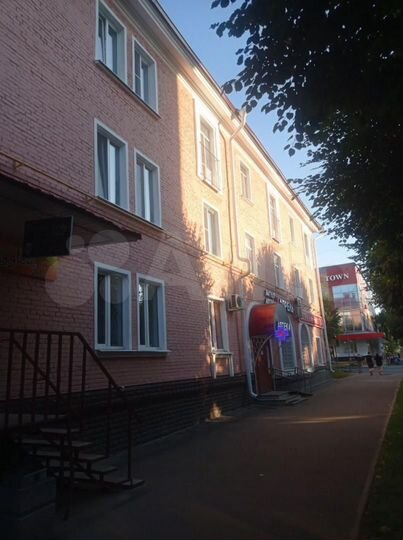 2-к. квартира, 65 м², 2/3 эт.