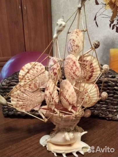 Кораблик из ракушек