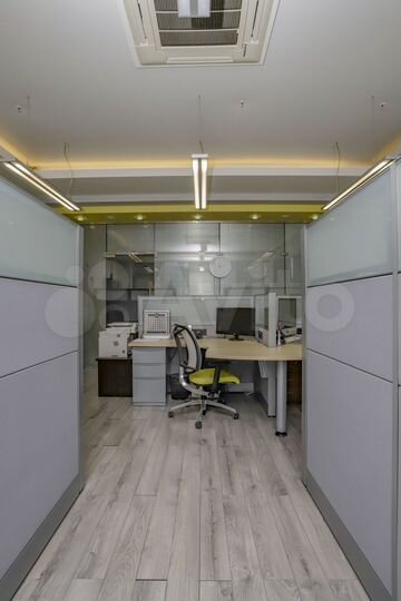 Офис, 300 м²