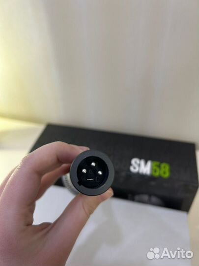 Микрофон для караоке Shure