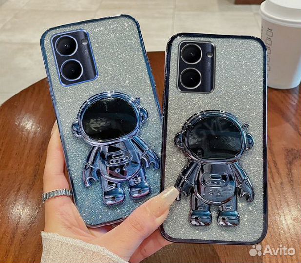 Новый чехол с косманавтом подставка на телефон