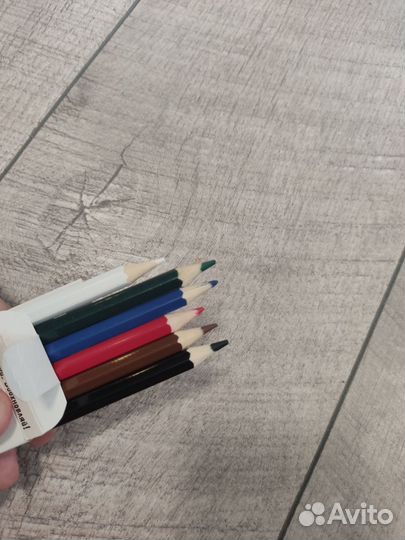 Акварельные карандаши