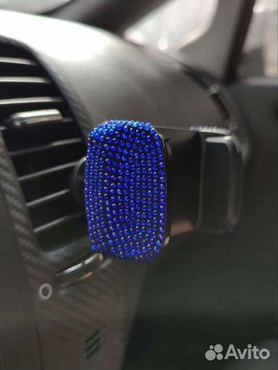 Держатель для телефона в машину