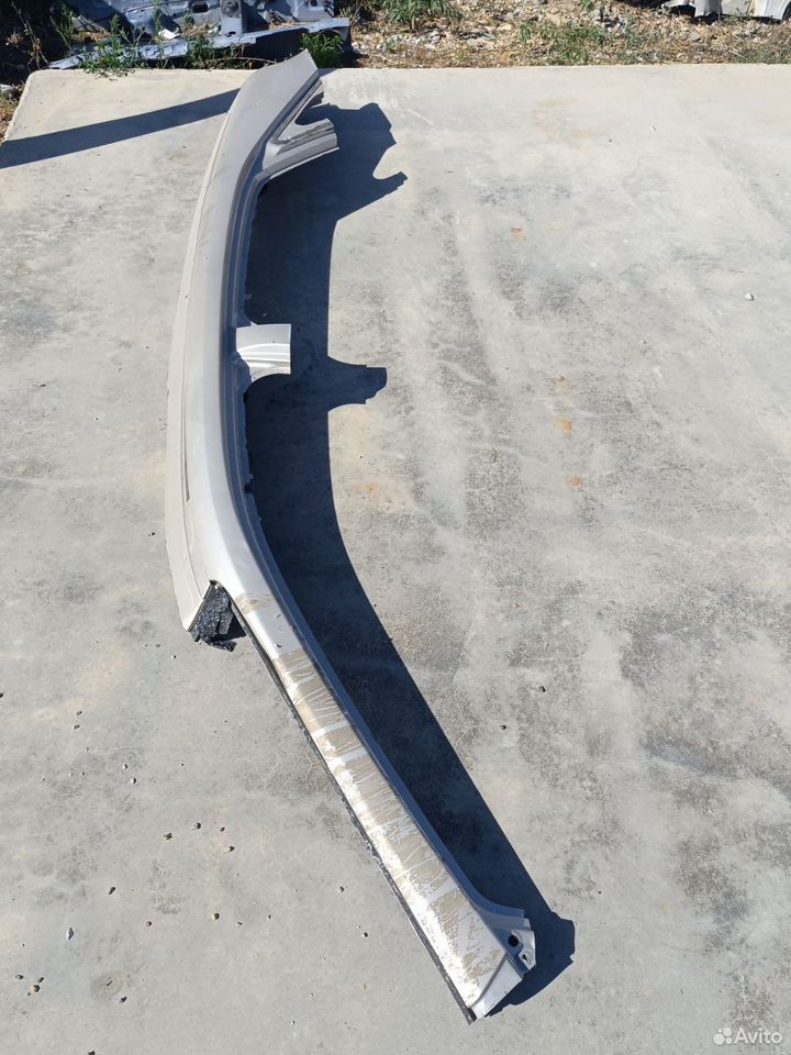 Стойка батон крыши левый Лексус RX 4