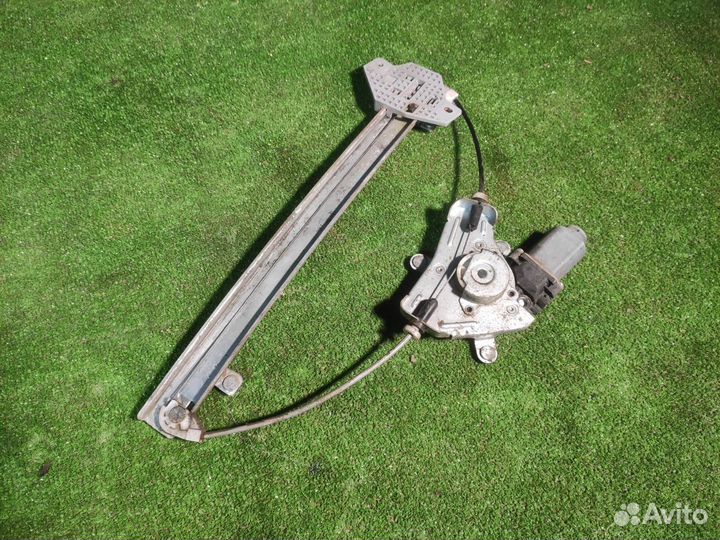 Стеклоподъемник передний правый Hyundai Solaris