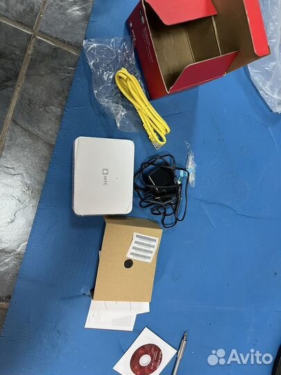 Wifi роутер qbr-1041W МТС