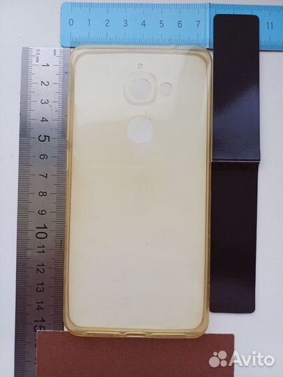 Чехол на телефон и iPhone