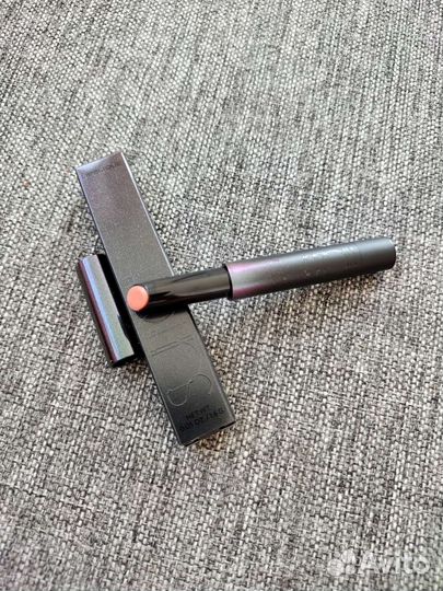 Помада surratt отенок paramour