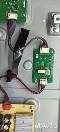 Разбор TCL 65P728