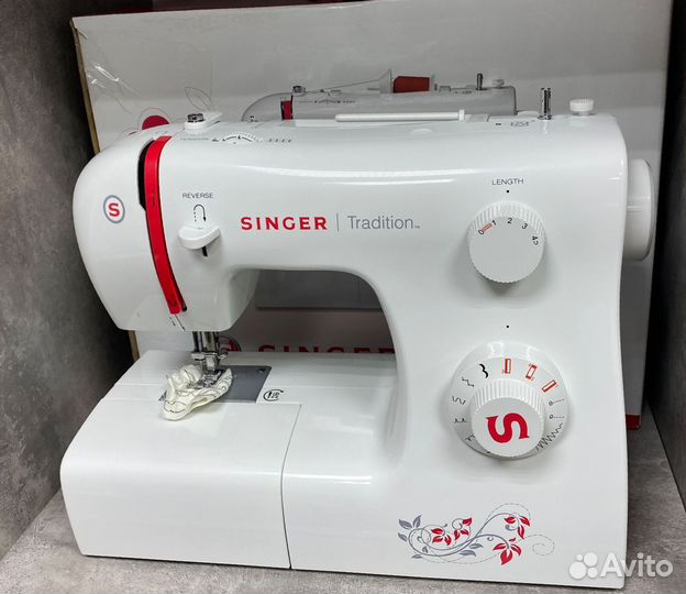 Швейная машина Singer tradition 2255