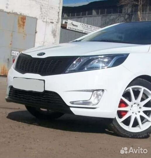 Передний бампер в цвет kia rio 3