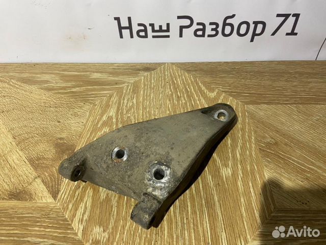 Кронштейн генератора Chevrolet Lanos