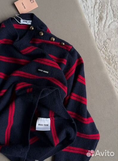 Свитер Miu Miu