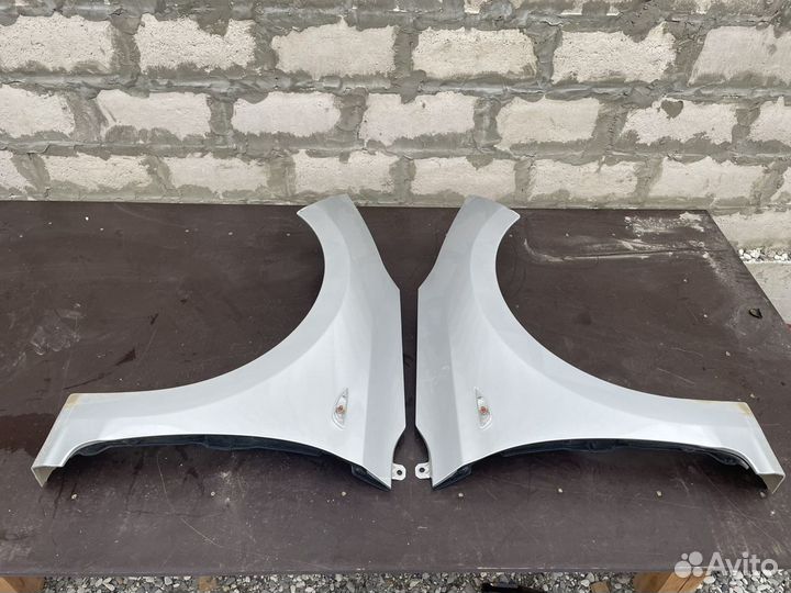 Крыло переднее левое Hyundai Solaris 2