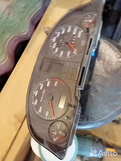 Приборная панель на Audi 80