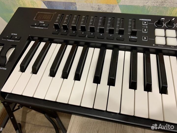 Midi Миди клавиатура Novation launchkey 49