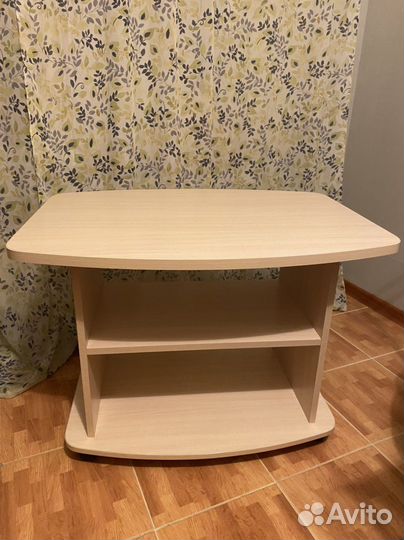 Тумба под телевизор