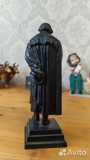 Бюст Пушкина бронза