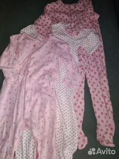 Боди новые 3 шт Carters