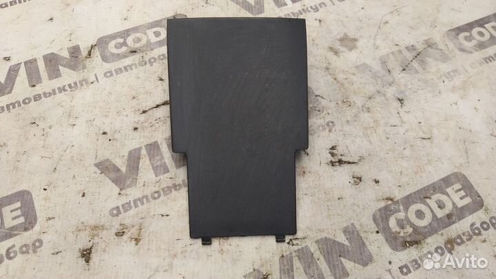 Вставка центральной консоли Ford Kuga 1