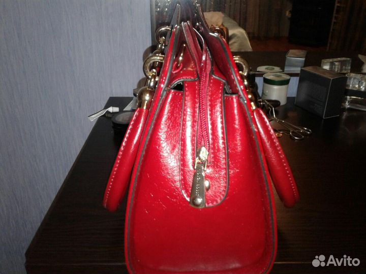 Женская сумочка