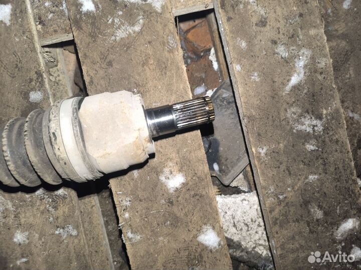 Привод передний левый Солярис 1, Рио 3