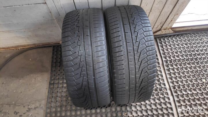 Hankook Winter I'Cept Evo2 W320 235/45 R18 98V