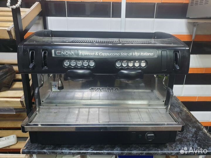 Кофемашина faema