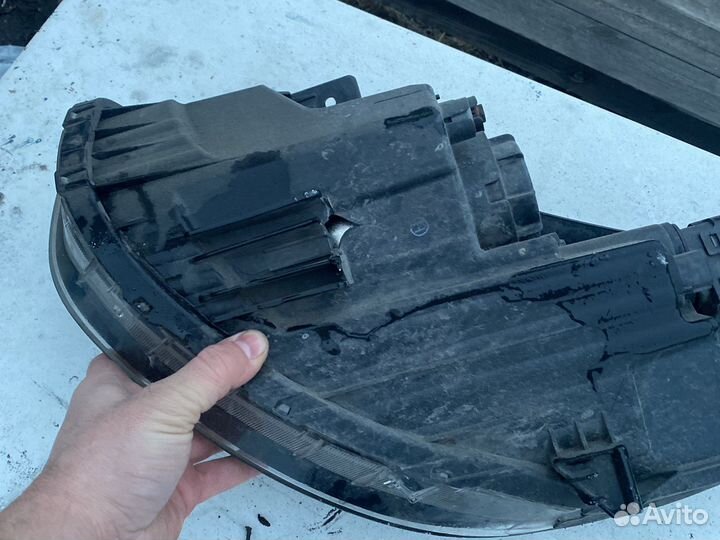 Фара поавая хундай ix35 2011