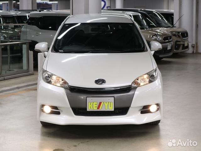 Toyota Wish 1.8 CVT, 2012, 34 555 км